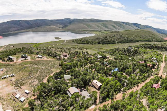 Bird's eye view of a water and mountain view | Image 38