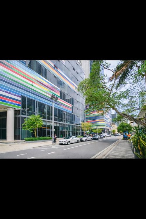 1004-45 Sw 9th St, Miami, FL, 33130-5002 | Card Image