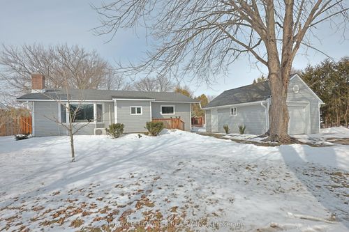8296 Burwell Rd, Grand Bend, ON, N0M1T0 | Card Image