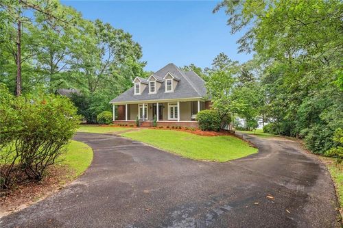 3991 Lakefront Dr W, Mobile, AL, 36695-8677 | Card Image