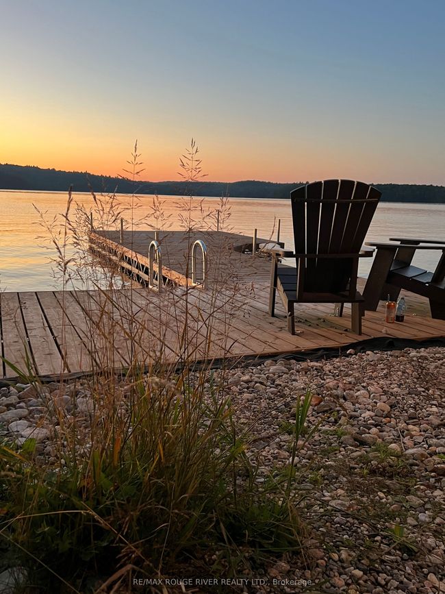 1039 W Cottage Dr, House other with 4 bedrooms, 2 bathrooms and 8 parking in Ompah ON | Image 34