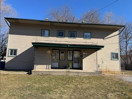 31913 Roscommon St, Westland, MI, 48186-4735 | Card Image