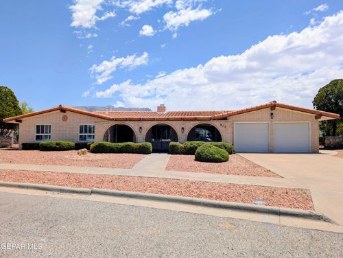 612 Somerset Dr, El Paso, TX, 79912-4951 | Card Image