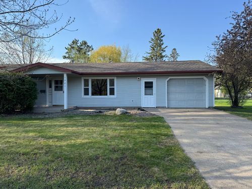 1921 Pine St, Brainerd, MN, 56401-4628 | Card Image