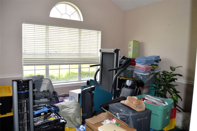 Front BR being used for storage | Image 29