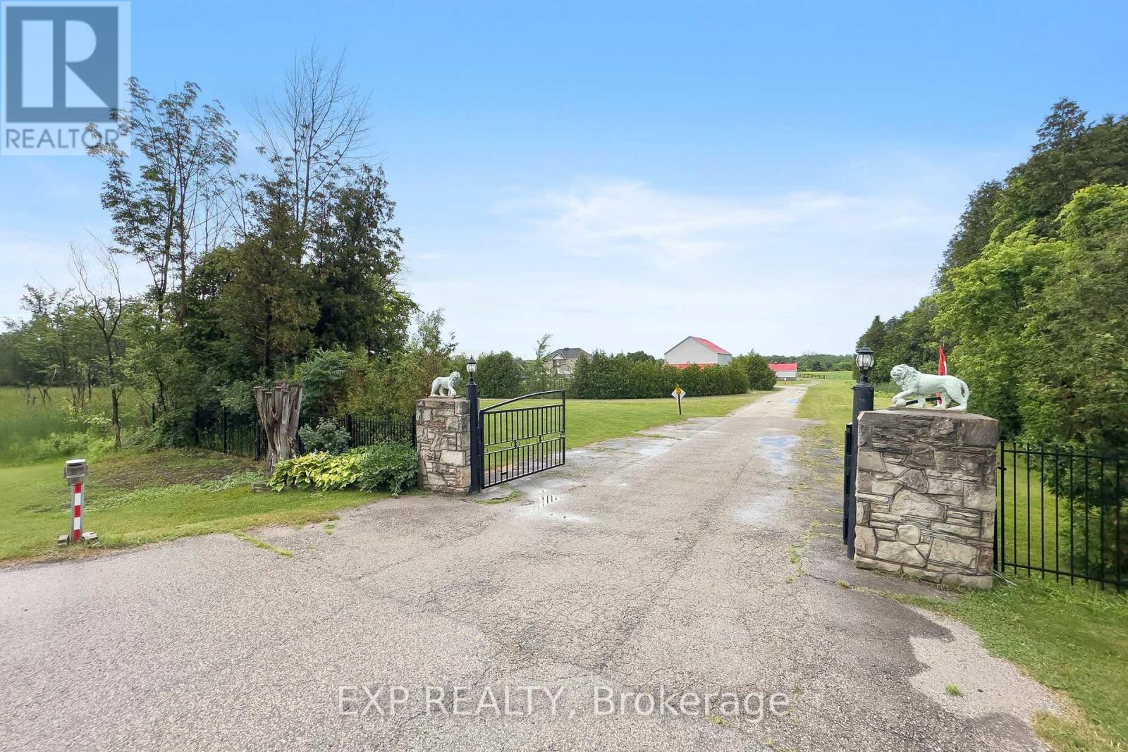Residential in Halton Hills (ES Rural Esquesing) 5