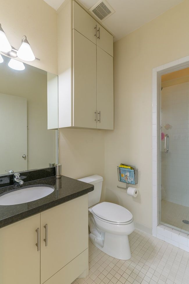 2 - 100 W Harbor, Condo with 2 bedrooms, 2 bathrooms and 1 parking in South Padre Island TX | Image 8