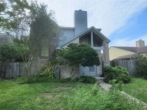 3025 Quail Springs Rd, Corpus Christi, TX, 78414-3755 | Card Image