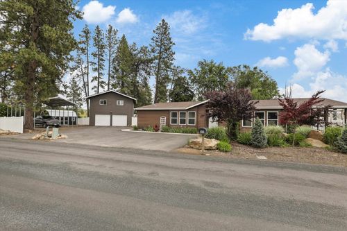 10907 S Pinecroft Rd, Medical Lake, WA, 99022-8557 | Card Image