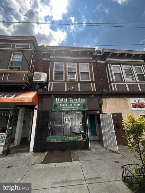 5938 Lansdowne Ave, Philadelphia, PA, 19151-4227 | Card Image