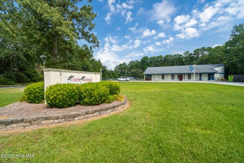 704 Newman Rd, New Bern, NC, 28562-5238 | Card Image