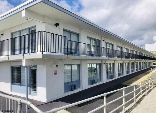 3501 Boardwalk, Atlantic City, NJ, 08401-6162 | Card Image