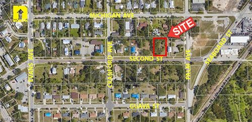 2753 2nd St, FORT MYERS, FL, 33916-2630 | Card Image