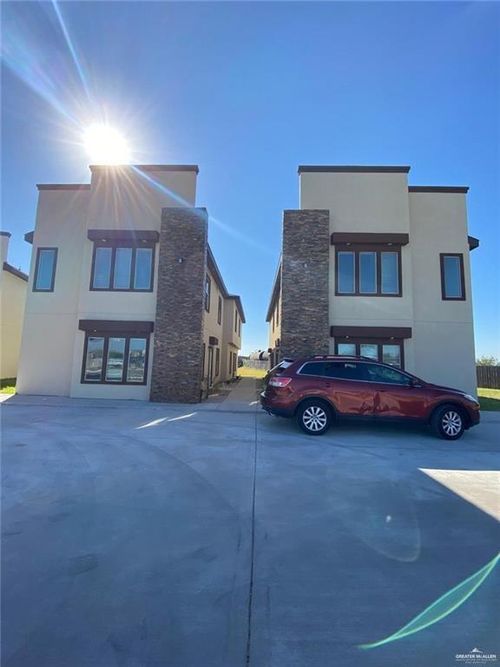 1203 Whiteoak Dr, Edinburg, TX, 78541-0056 | Card Image