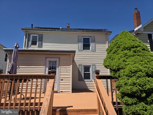 23 Redfern St, Hamilton, NJ, 08610-5863 | Card Image