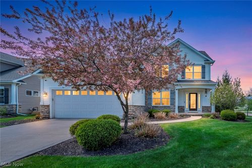 7820 Lynford Way, Mentor, OH, 44060-5985 | Card Image