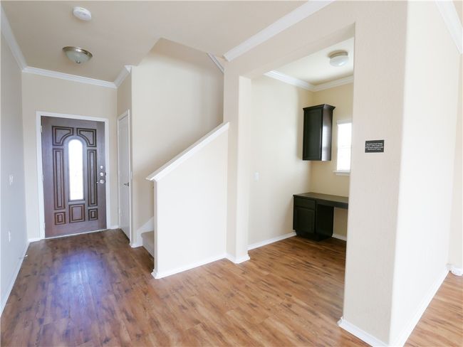 10020 Pinnacle Crest Loop, House other with 3 bedrooms, 3 bathrooms and 4 parking in Austin TX | Image 5
