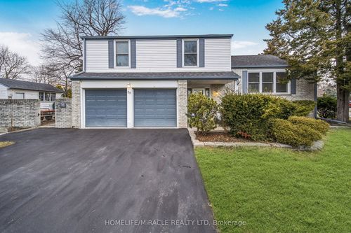 38 River View Dr, Brampton, ON, L6W2E5 | Card Image