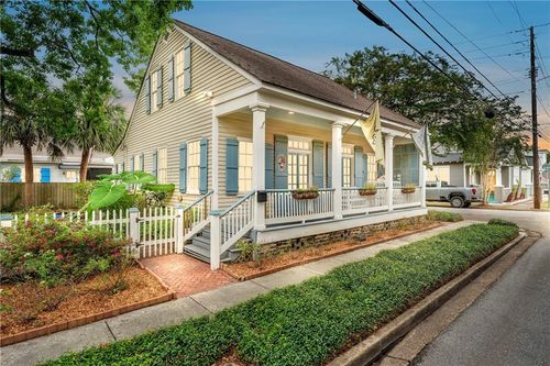300 Marine St, Mobile, AL, 36604-3035 | Card Image