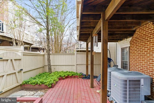 4170 Governor Yeardley Ln, Townhouse with 4 bedrooms, 4 bathrooms and null parking in FAIRFAX VA | Image 39