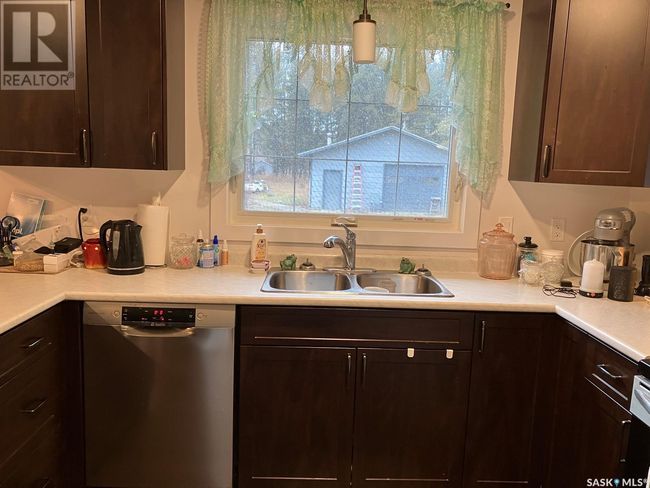 606 Alfred St, House other with 4 bedrooms, 2 bathrooms and null parking in Nipawin SK | Image 13