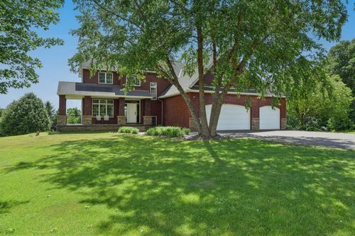 12621 246th St, Chisago City, MN, 55013-5079 | Card Image
