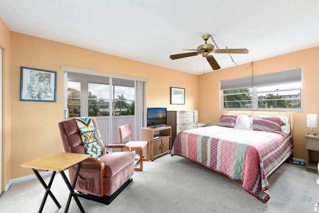 322 - 322 Windsor N, Condo with 1 bedrooms, 2 bathrooms and null parking in West Palm Beach FL | Image 9