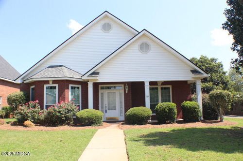 100 Jamestown Ct, Centerville, GA, 31028-8581 | Card Image