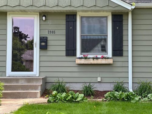 2905 Colorado Ave S, Saint Louis Park, MN, 55416-1828 | Card Image