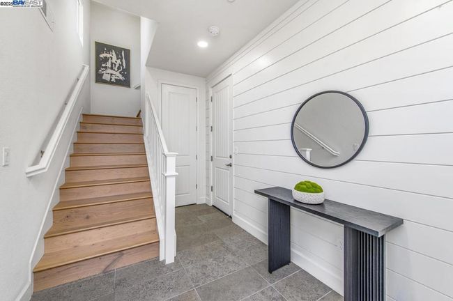 7018 Stags Leap Ln, Condo with 2 bedrooms, 3 bathrooms and 2 parking in Dublin CA | Image 7