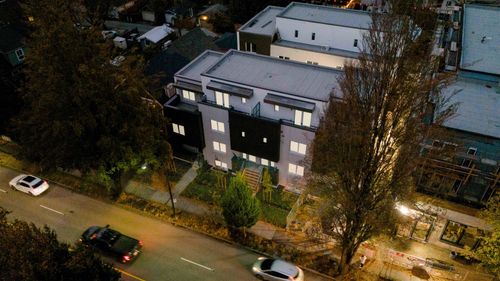 1685 Lakewood Dr, Vancouver, BC, V5N1B6 | Card Image