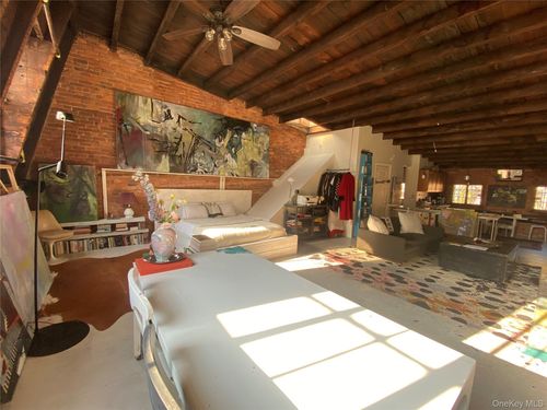 5-271 E East 7 Street, New York, NY, 10009 | Card Image