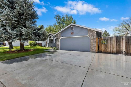 6195 N Oliver Ave, Boise, ID, 83714-2070 | Card Image