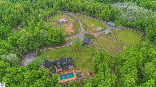 5575 M 72 W, Williamsburg, MI, 49690-9611 | Card Image