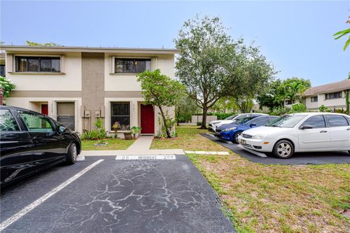 apt-3101-3024 S Oakland Forest Dr, Oakland Park, FL, 33309-5612 | Card Image