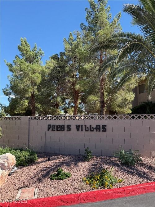 3367 Reka St, Las Vegas, NV, 89121-4227 | Card Image