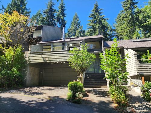 3605 93rd Ave Se, Mercer Island, WA, 98040-3731 | Card Image