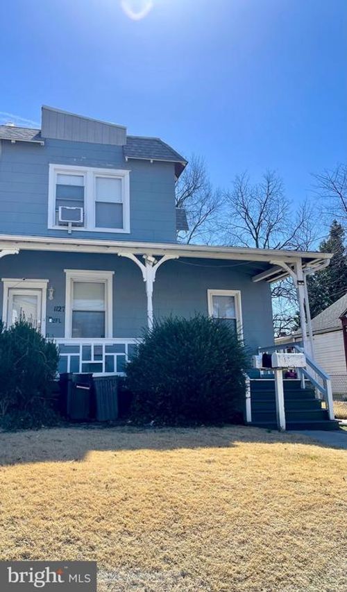 1127 Woodland Ave, SHARON HILL, PA, 19079-2042 | Card Image