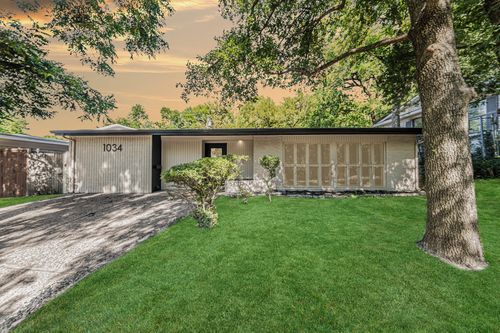 1034 Tipperary Dr, Dallas, TX, 75218-2835 | Card Image