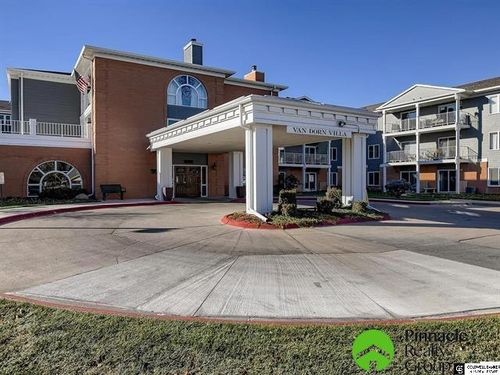 202-3001 S 51 Street, Lincoln, NE, 68506 | Card Image