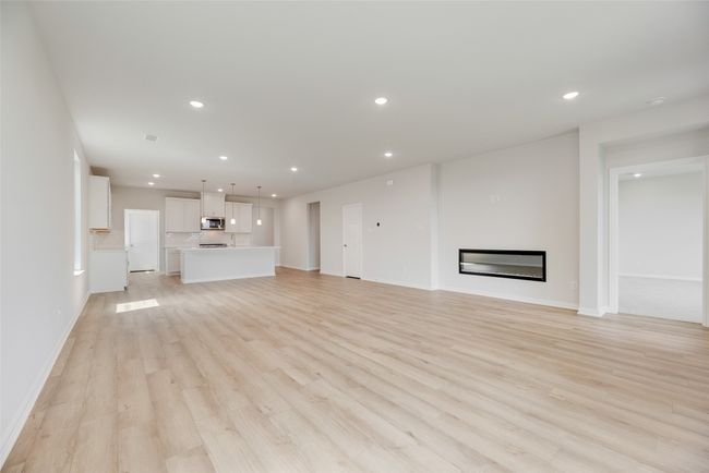 5805 Edward Dr, House other with 4 bedrooms, 4 bathrooms and null parking in Aubrey TX | Image 8