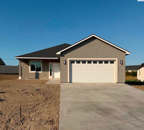 2119 S Elm Pl, Kennewick, WA, 99337-5664 | Card Image