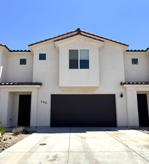 258 N 2470 W, Hurricane, UT, 84737-1407 | Card Image