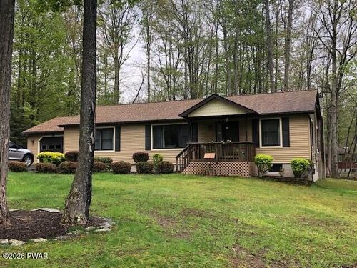 122 Cypress Ln, Greentown, PA, 18426-7525 | Card Image