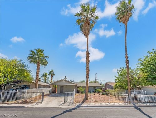 1809 Cherry Ln, Las Vegas, NV, 89104-4210 | Card Image