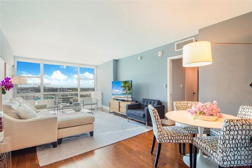 1101-6801 Collins Ave, Miami Beach, FL, 33141 | Card Image