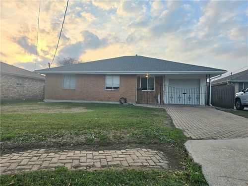 4824 Wade Dr, Metairie, LA, 70003-2716 | Card Image