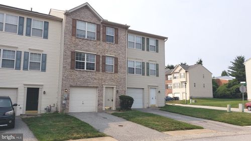 15 Saddle Ridge Ct, WILMINGTON, DE, 19808-2737 | Card Image