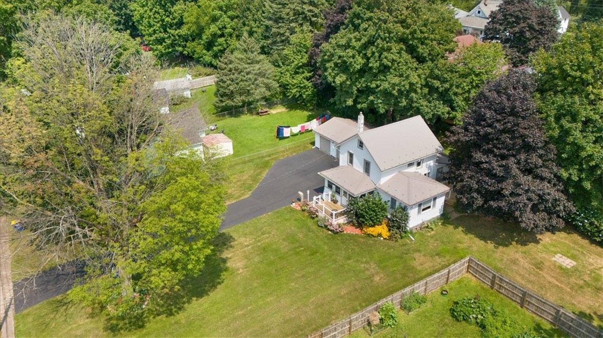 Curtiss Ave, Sodus, NY 14551