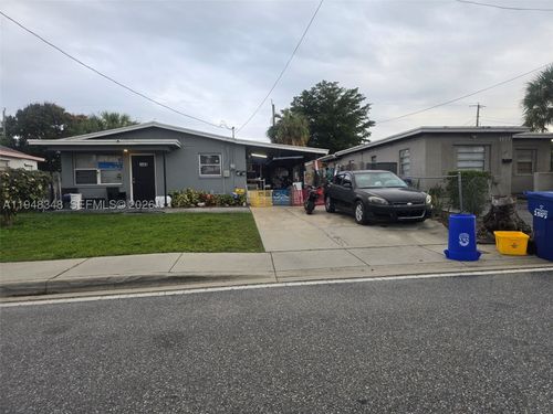 1489 W 34th St, Riviera Beach, FL, 33404-2909 | Card Image